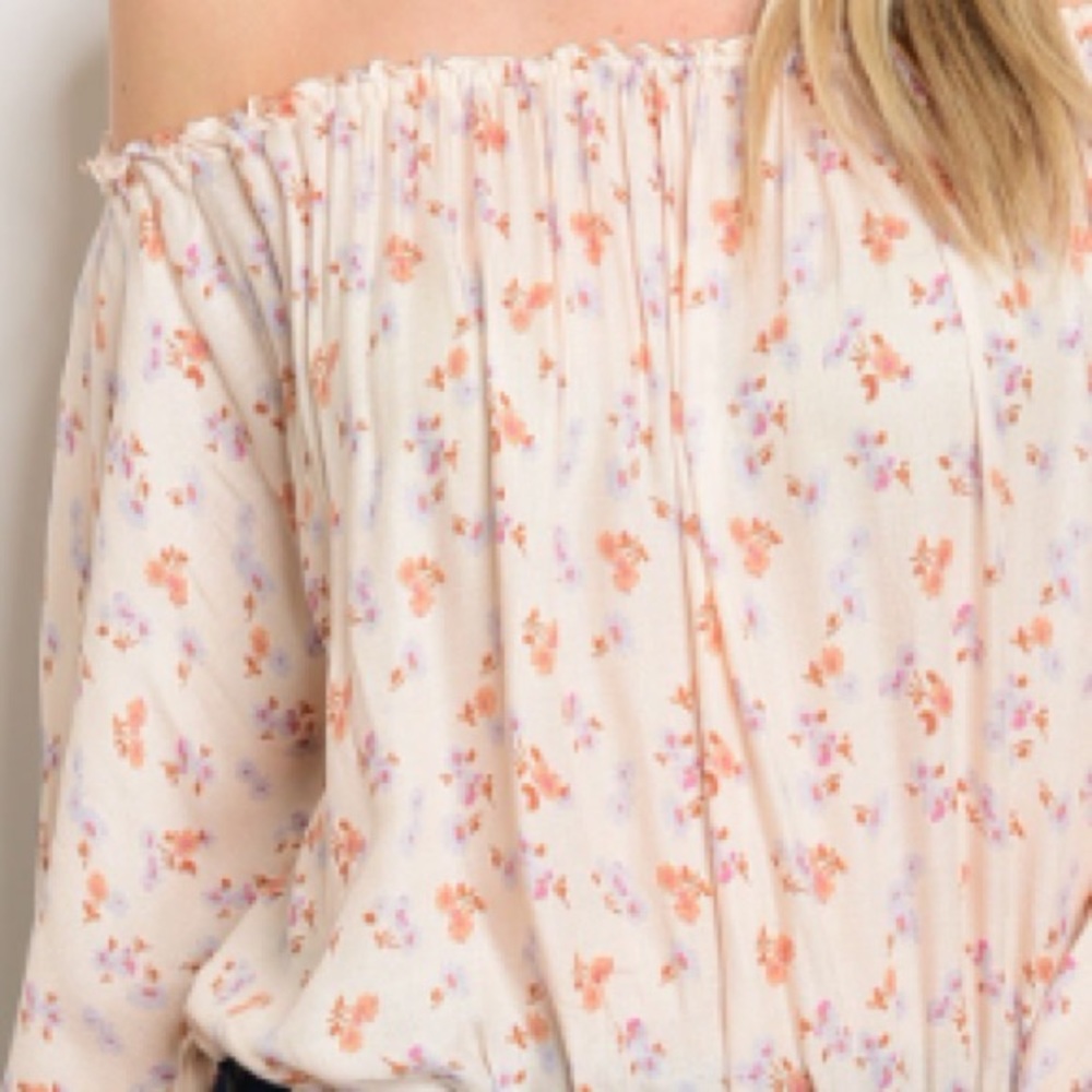 Peach floral Off Shoulder Print crop Top - Picture 3 of 8